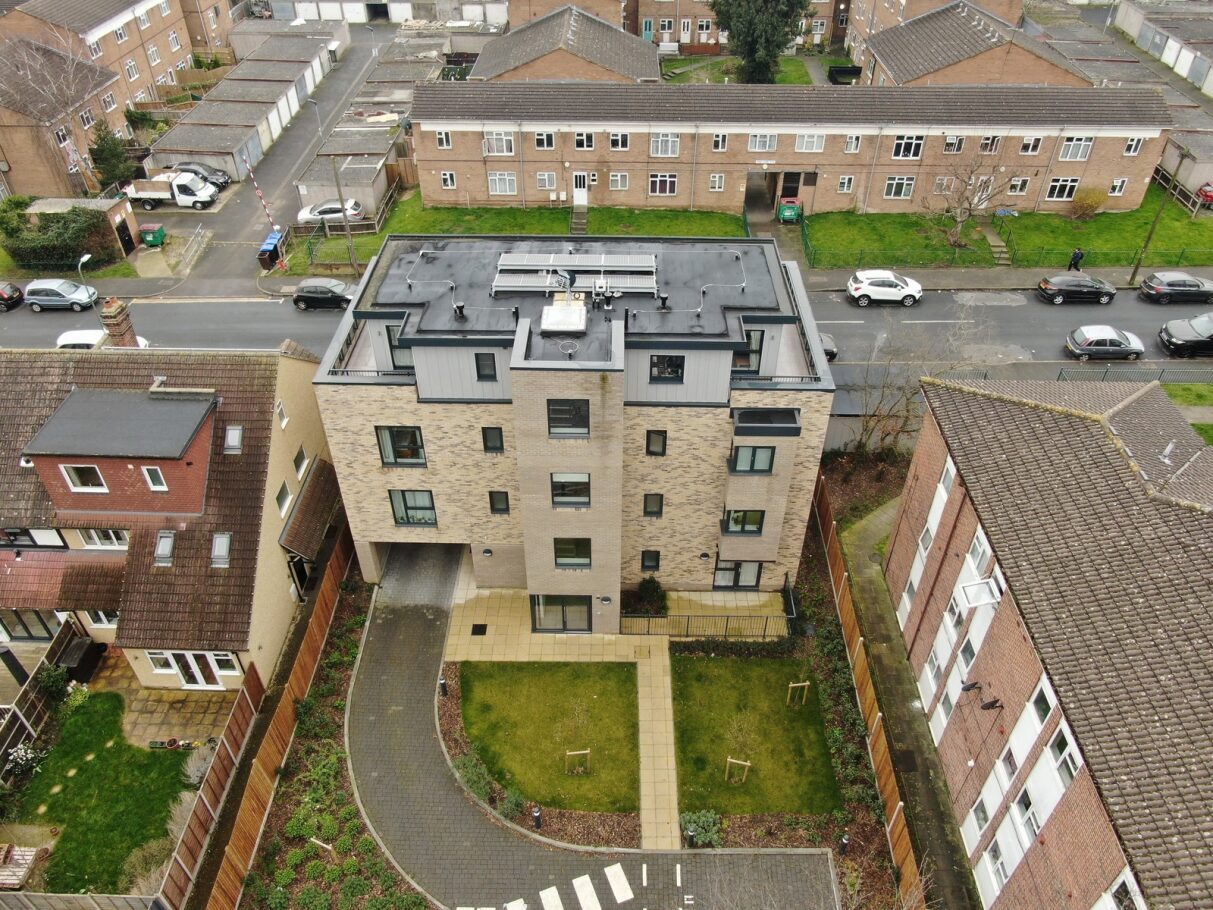 Ross Road, Wallington